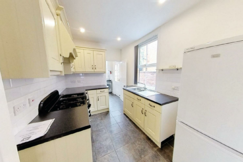 26 LYTHAM ROAD-02.png