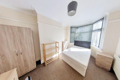 37 THURLOW ROAD-03.png