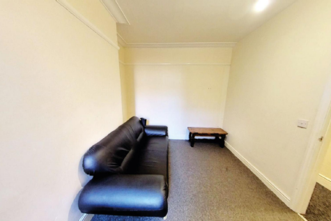 37 THURLOW ROAD-04.png