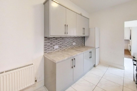 171 QUEENS ROAD-11.png