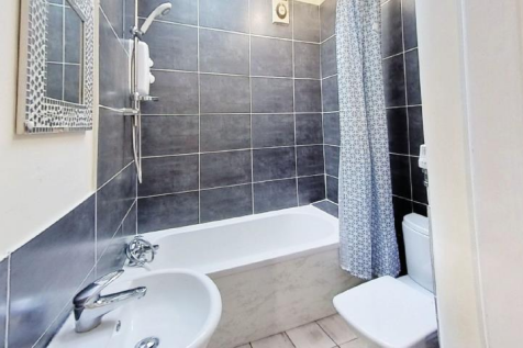 16 LYTTON ROAD-02.png