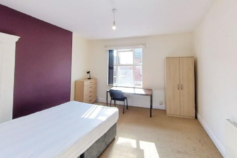 16 LYTTON ROAD-09.png