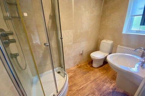 Master Ensuite