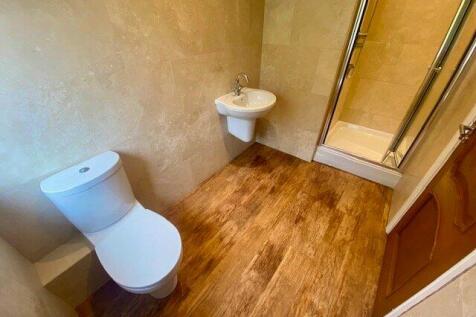 Ensite Shower Room
