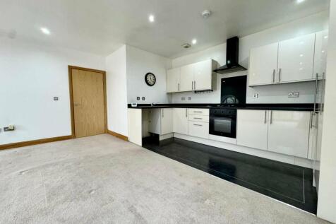 Lounge, Kitchen Area