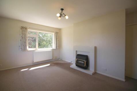 176a Southbourne Living Room.jpg