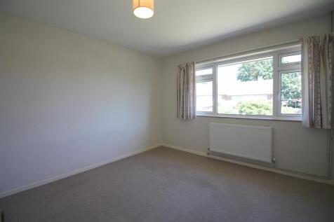 176a Southbourne Bedroom.jpg