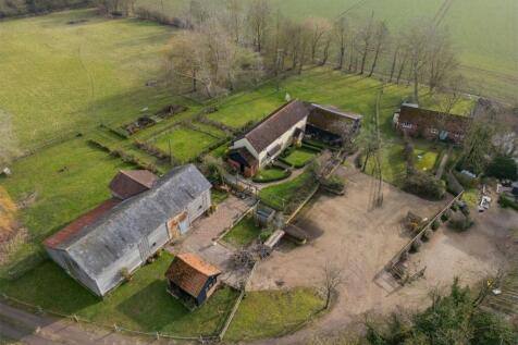 Barn and Cottages