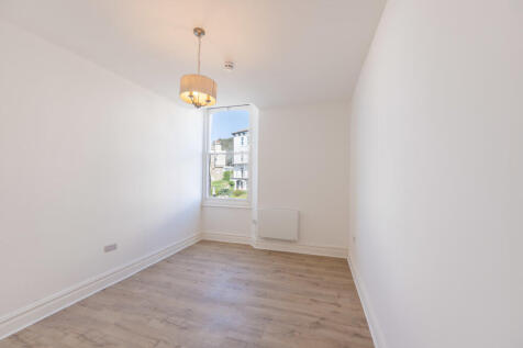 Flat 7 13-14-3
