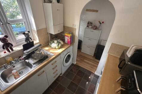 Kitchen 2