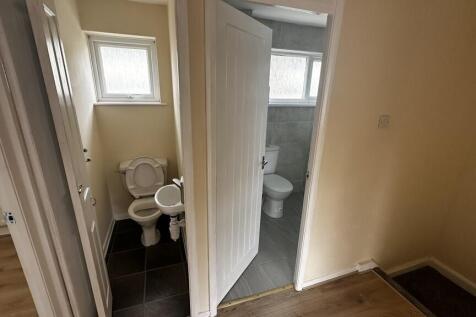 Toilet &amp; Bath...