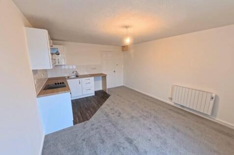 Lounge/Kitchen (V...