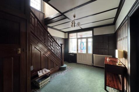 02 HALL_0240.jpg