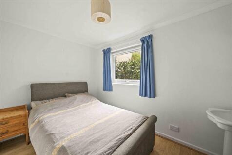 Bed 3