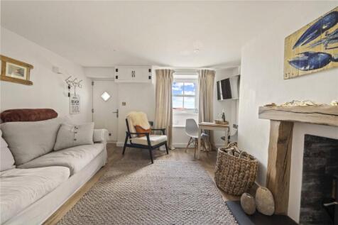 Sitting Room 3
