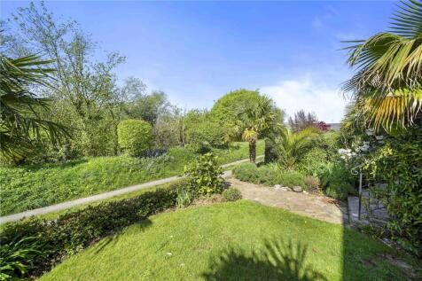 Rear Gdn 1