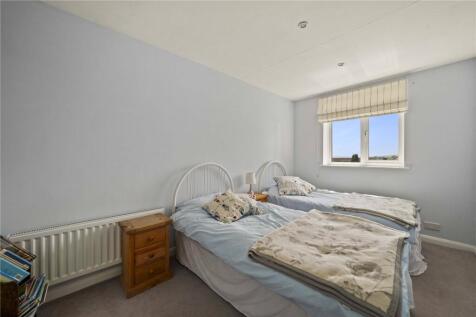 Bed 2