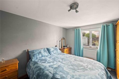 Bed 1