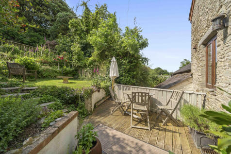 The Mill - Patio 2