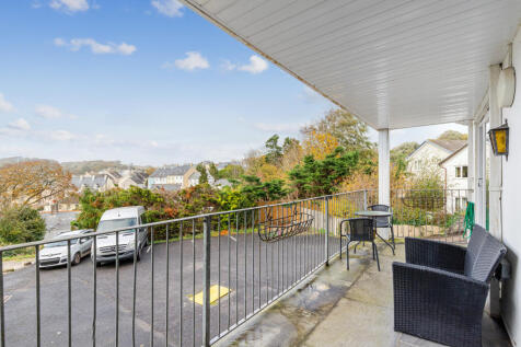 A04 - Flat 2 Beechwood House, Kingsbridge - 251031
