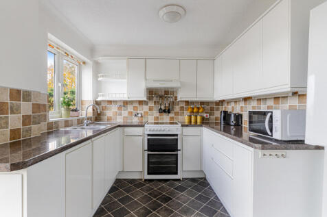 A07 - Flat 2 Beechwood House, Kingsbridge - 251031