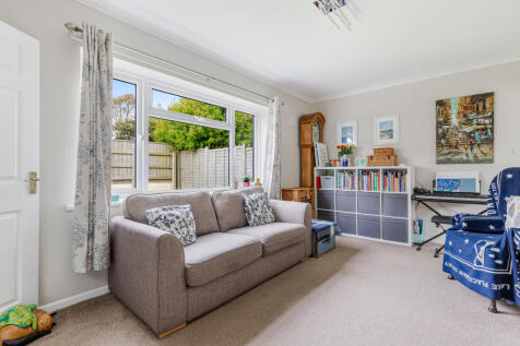 A15 - 2 Woodlands, Churchstow - 251008