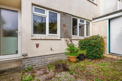 A04 - 3 Orchard View, Frogmore - 251014