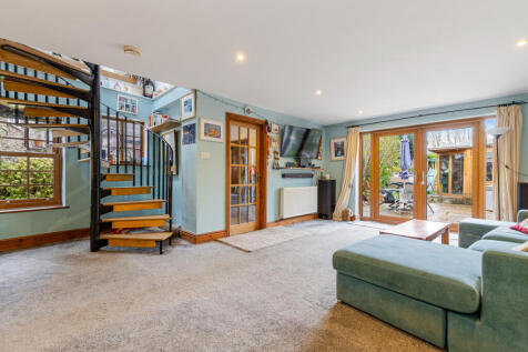 A11 - Bay Tree Cottage, West Charleton - 251029