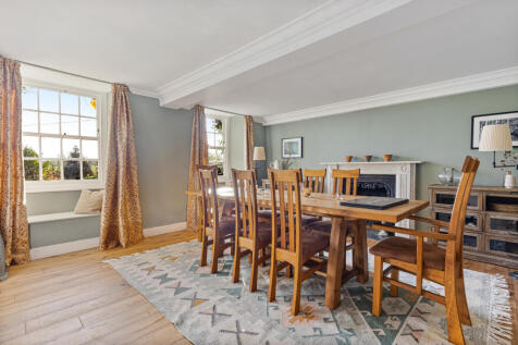 A16 - Lower East Farmhouse Easton - 251110