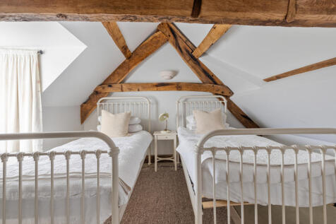 A27 - Lower East Farmhouse Easton - 251110