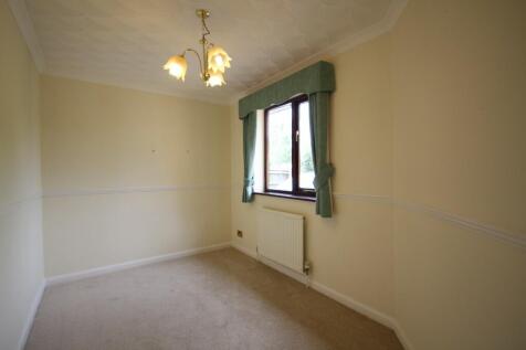 Dining room/bed 3