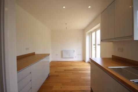 Kitchen/breakfast 2
