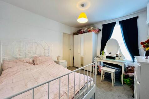 Bedroom.jpeg