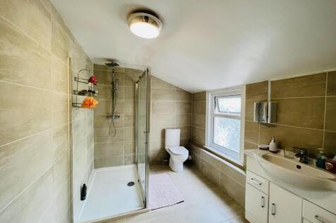 Bathroom.jpeg