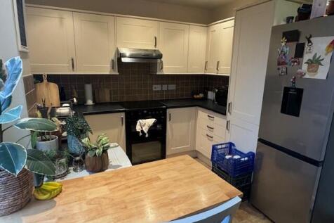 Bungalow 2 T202502211602.jpg