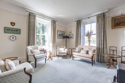 The White House-Fakenham-13 T202504091021.jpg