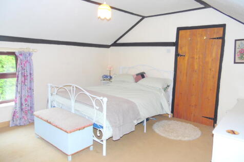 BEDROOM 2  2  T202505191646.jpg