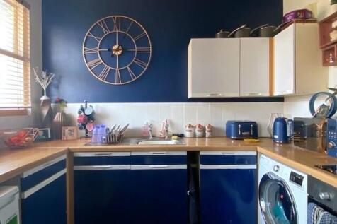Kitchen 2 T202504111424.jpg