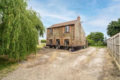 Church Farm Cottage-6 T202505231135.jpg