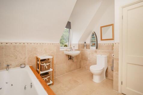 LorneHouse-78  Medium  T202505231709.jpg