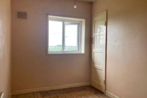 Room T202508121134.jpg