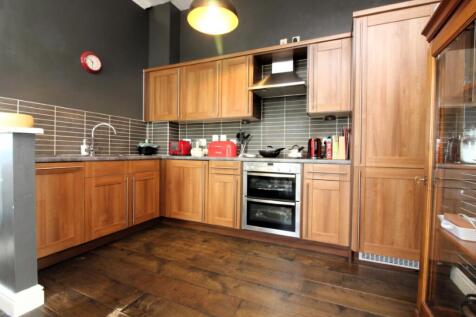 Kitchen  Medium  T202509291201.jpg