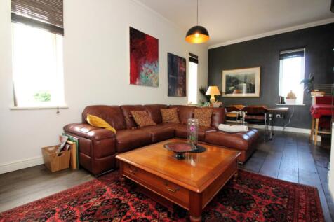Living Room1  Medium  T202509291201.jpg