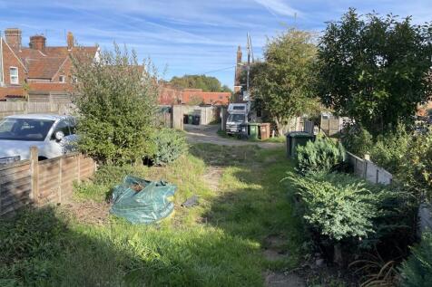 14  Medium  T202509301251.jpg