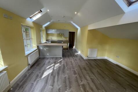 8  Medium  T202510291555.jpg