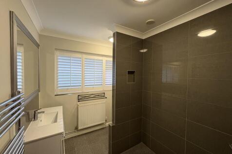 17 T202510311159.jpg