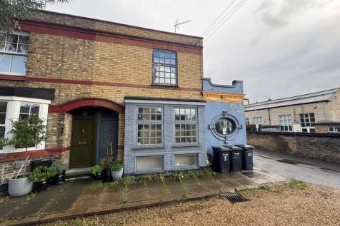 4 Rockingham Villas - External 2 Medium T202510211706.jpg