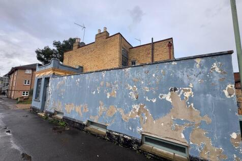 4 Rockingham Villas - External 5 Medium T202510211706.jpg