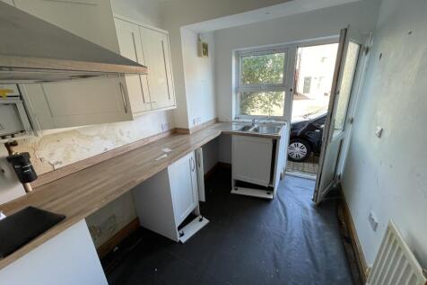 4  Medium  T202511031207.jpg