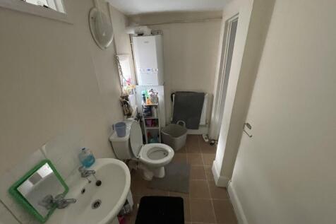 11  Medium  T202511041108.jpg